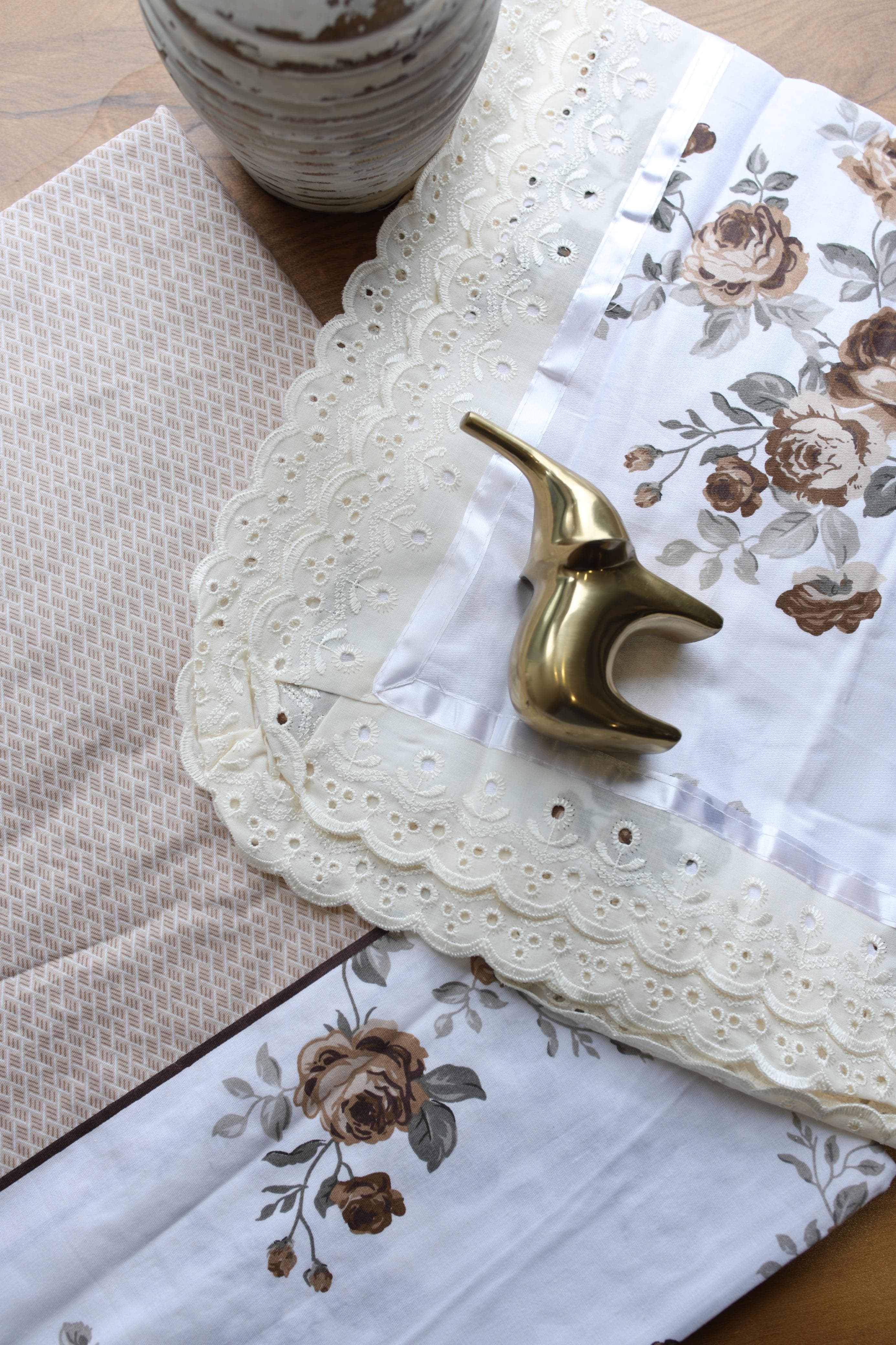 Bedsheets - Queen soft cotton lace bedsheets flora & lace