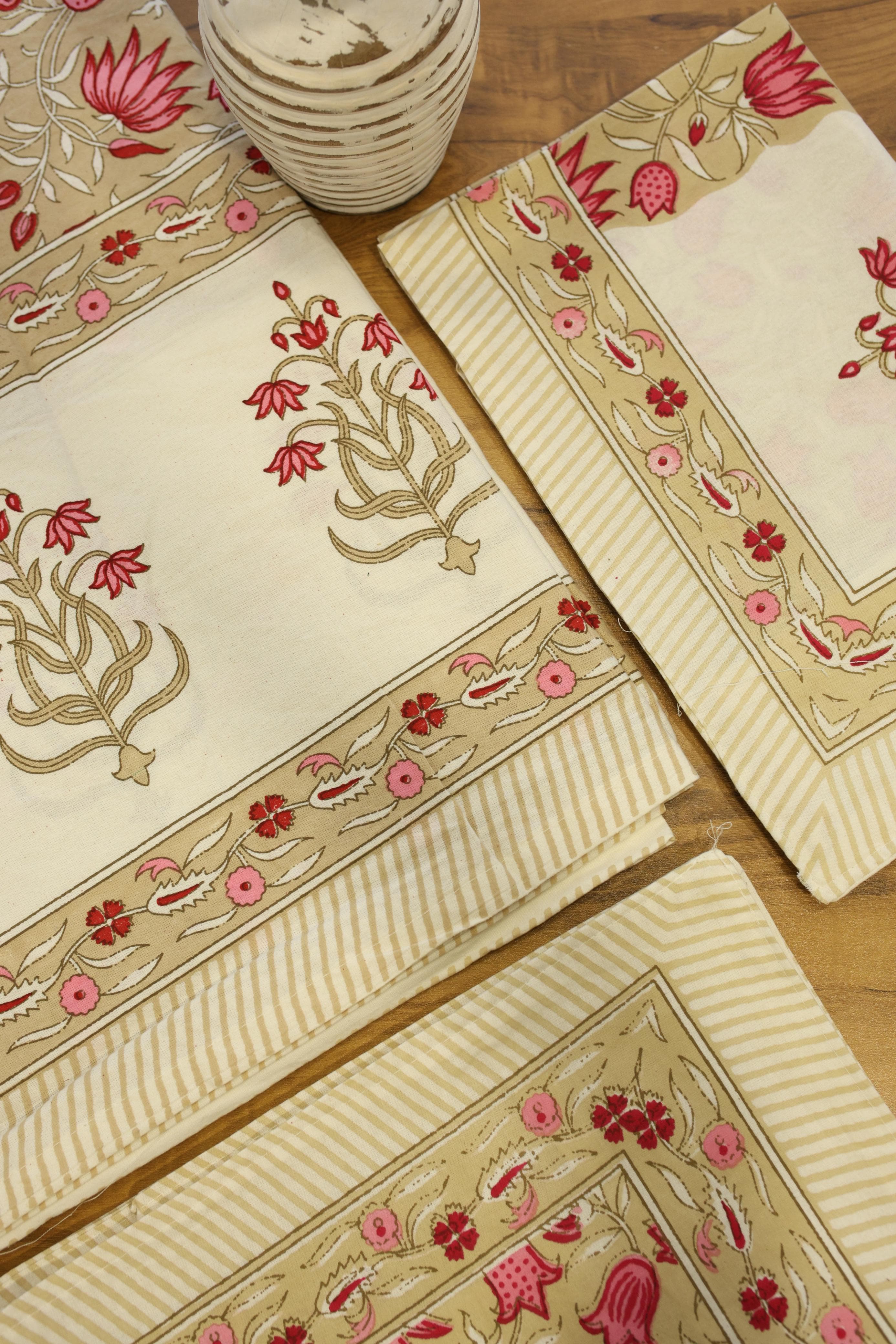 Bedsheets - Handblock queen rajwada print bedsheets