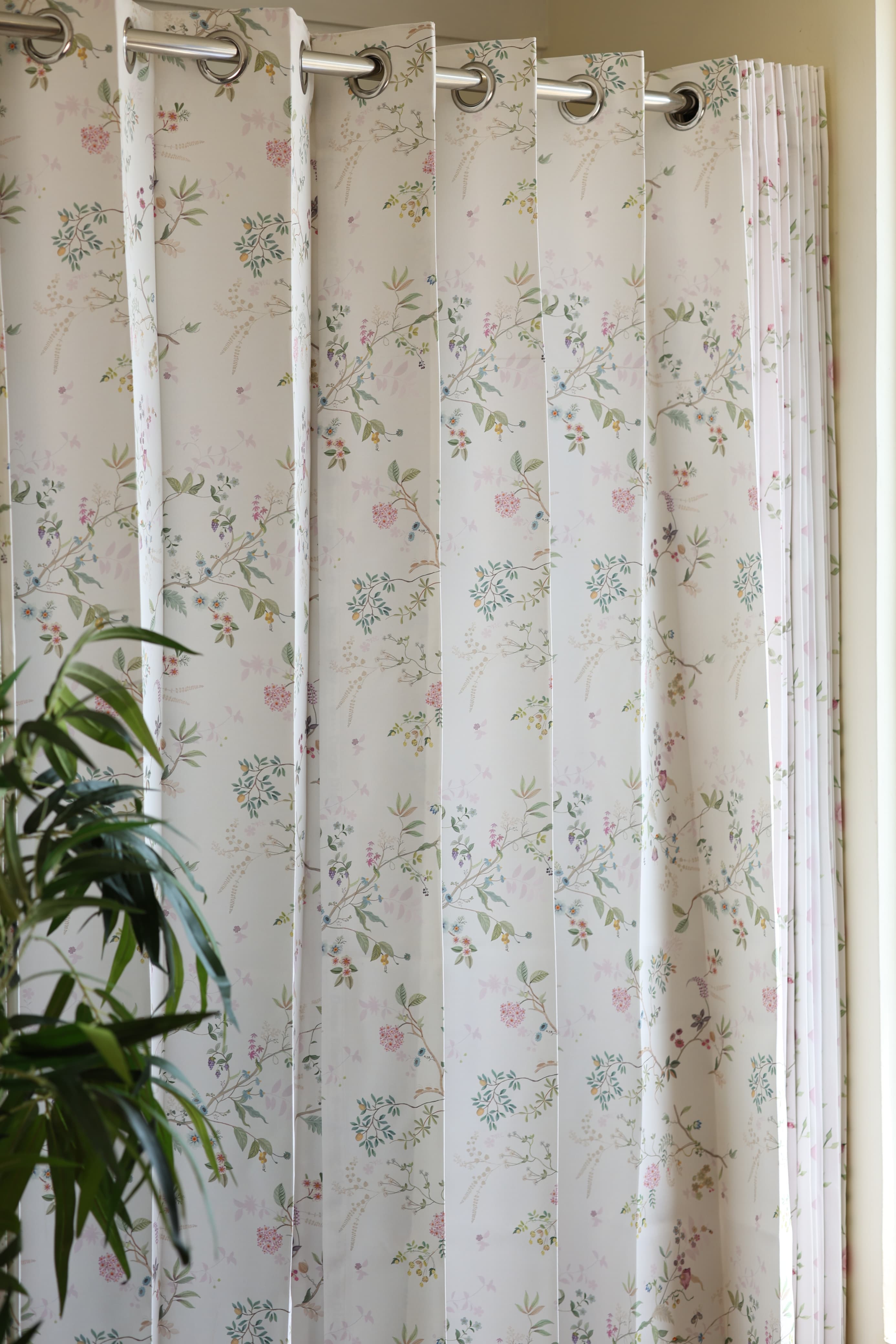 E3 Curtains - English Floral series opaque curtains - E 3