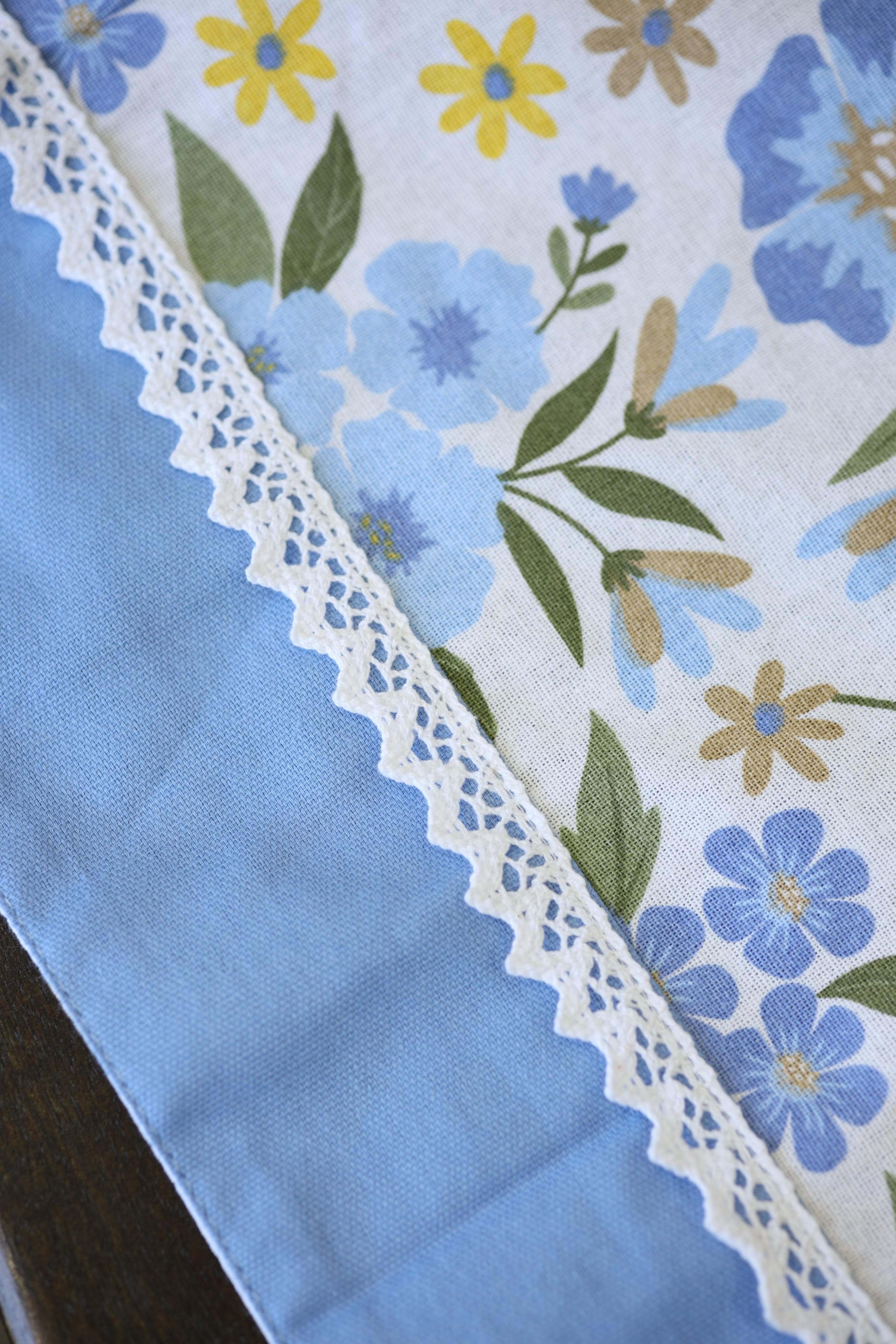 Table cloths -  6 seater printed table cloth