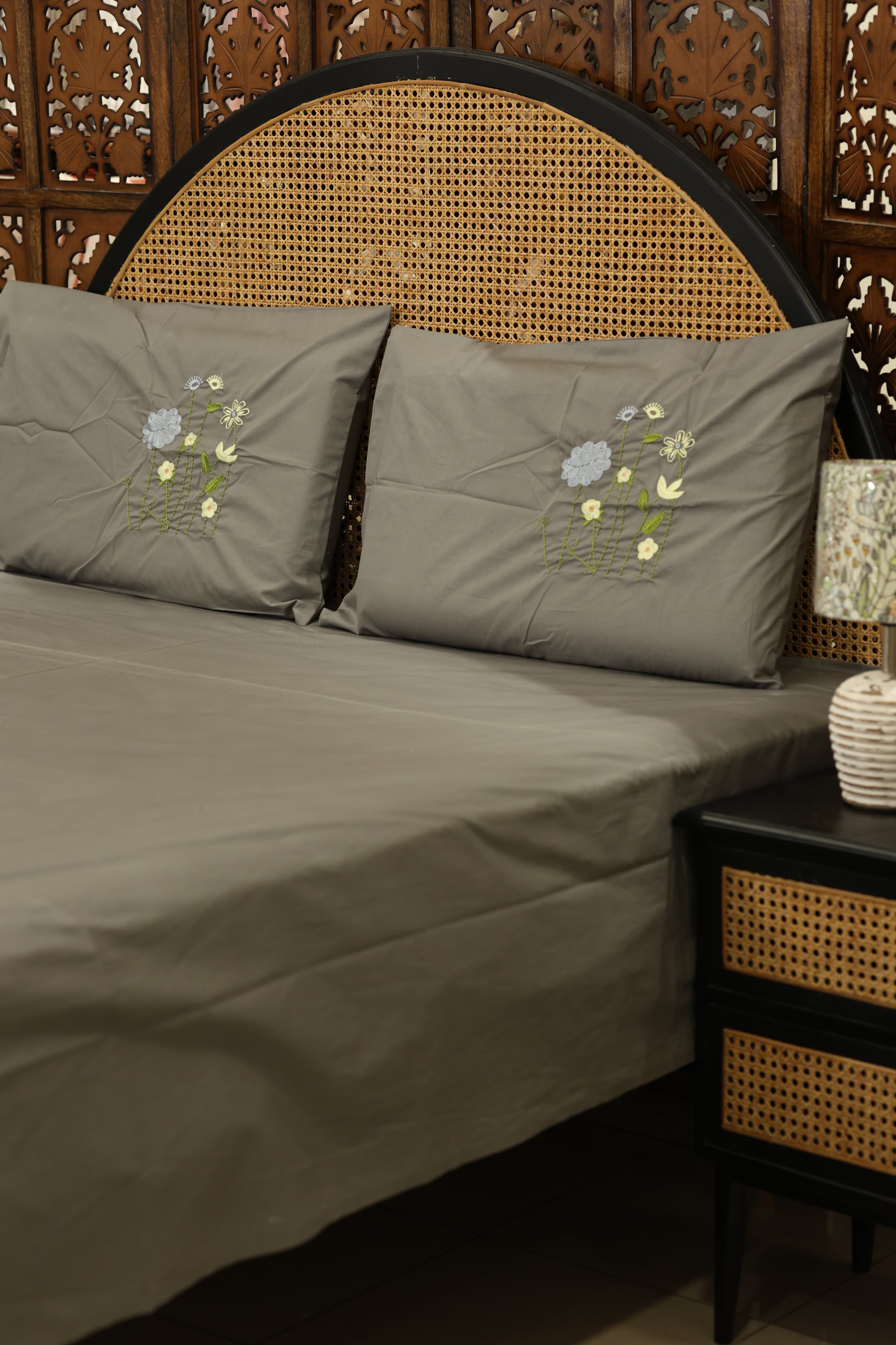 Premium Machine Embroidery Soft Cotton Queen Bedsheet Set - Grey