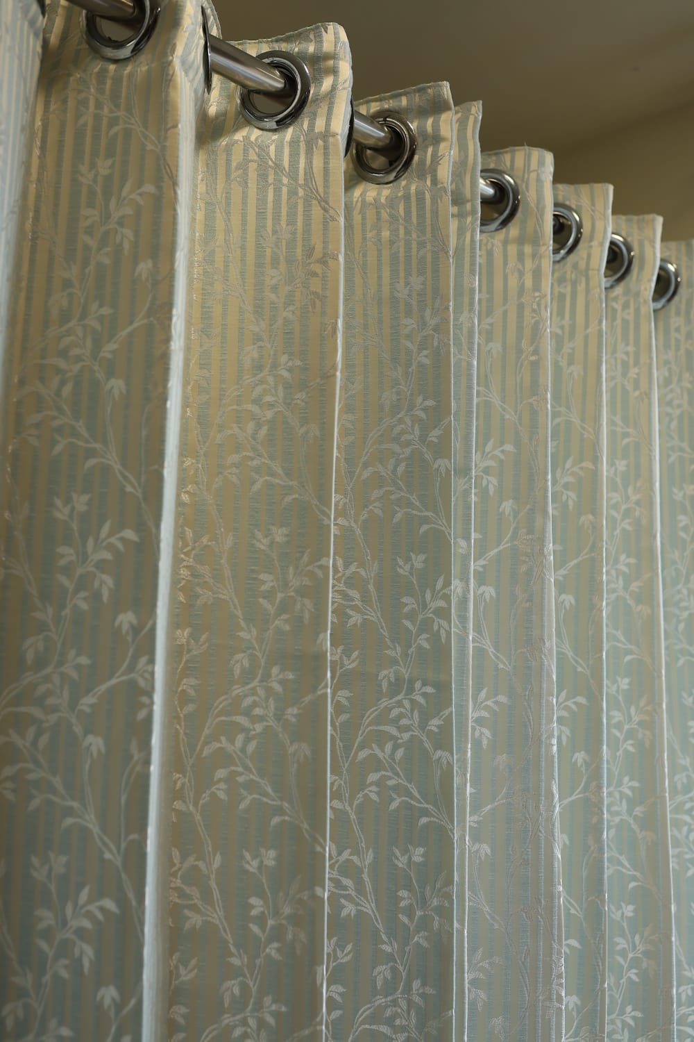 Curtains - Opaque self printed texture curtains