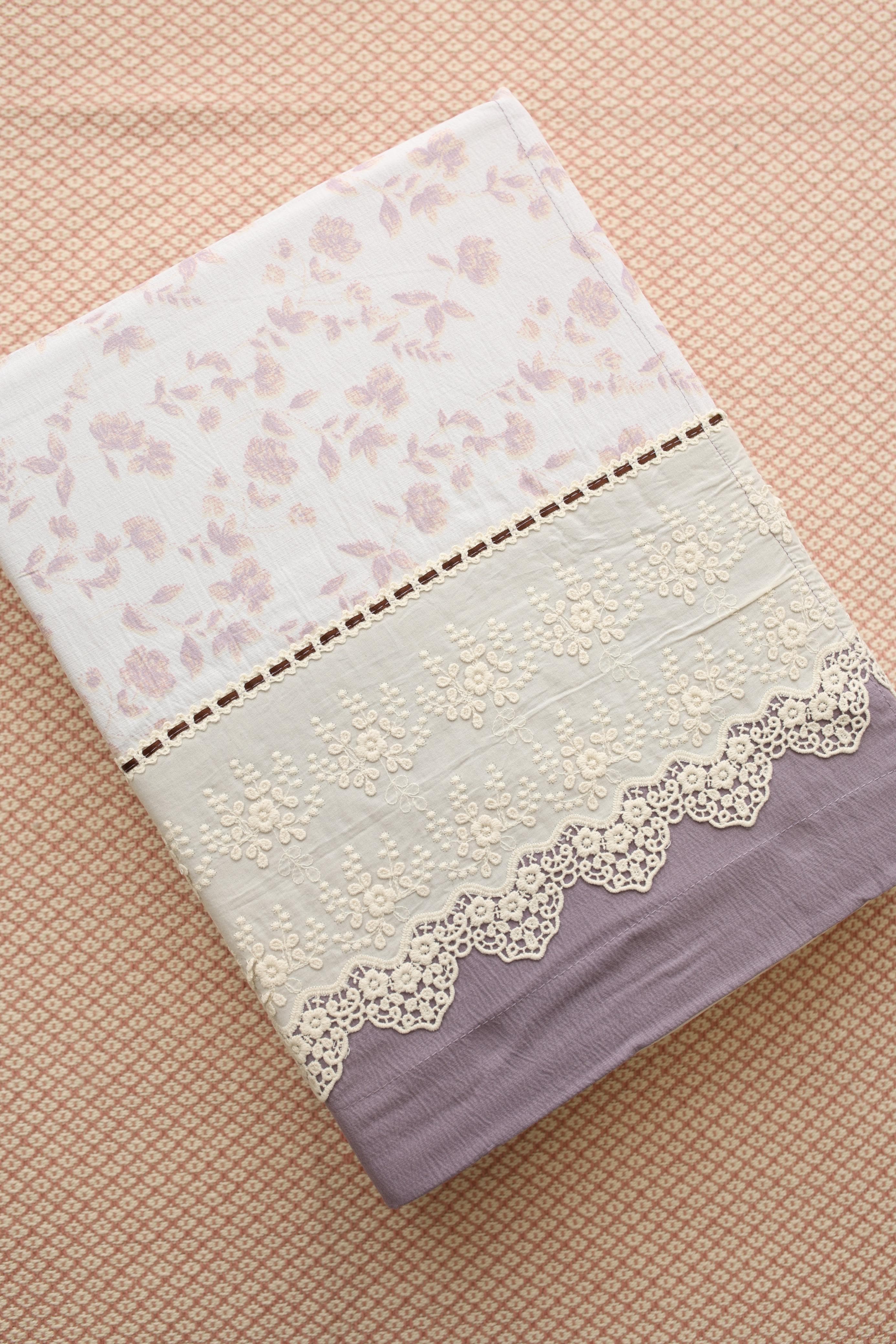 Bedsheets - Premium King soft cotton lace bedsheets majestic