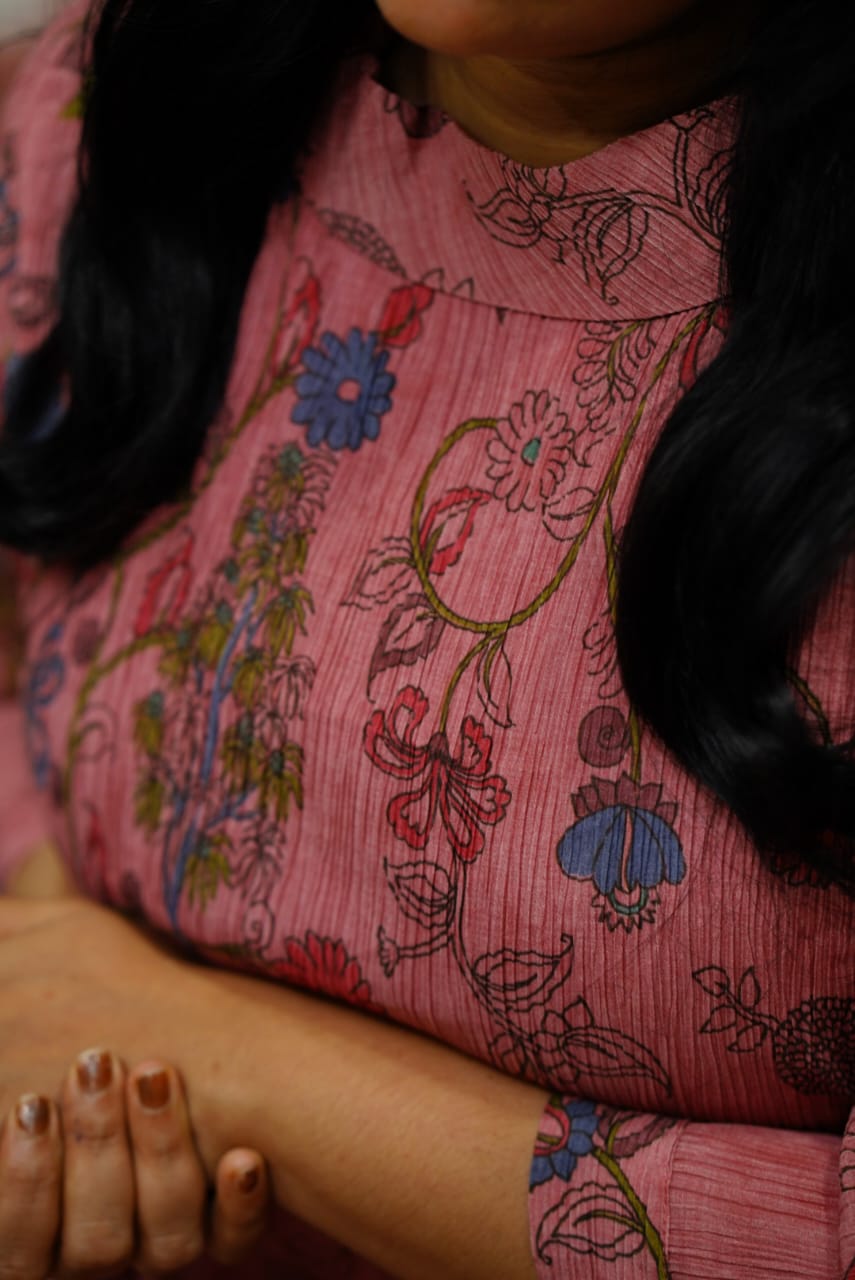 Sale : Elegent floral printed Kurti