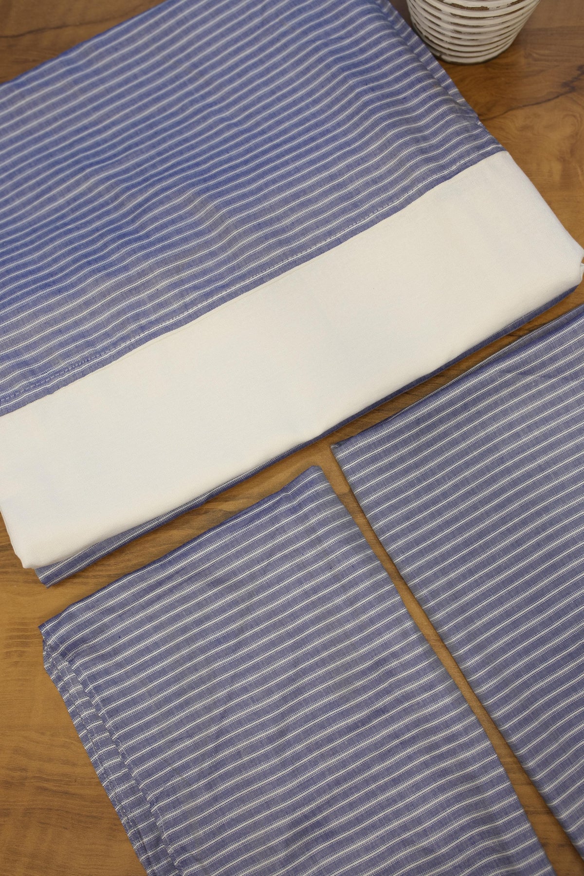 Bedsheets - Queen daily use border bedsheets