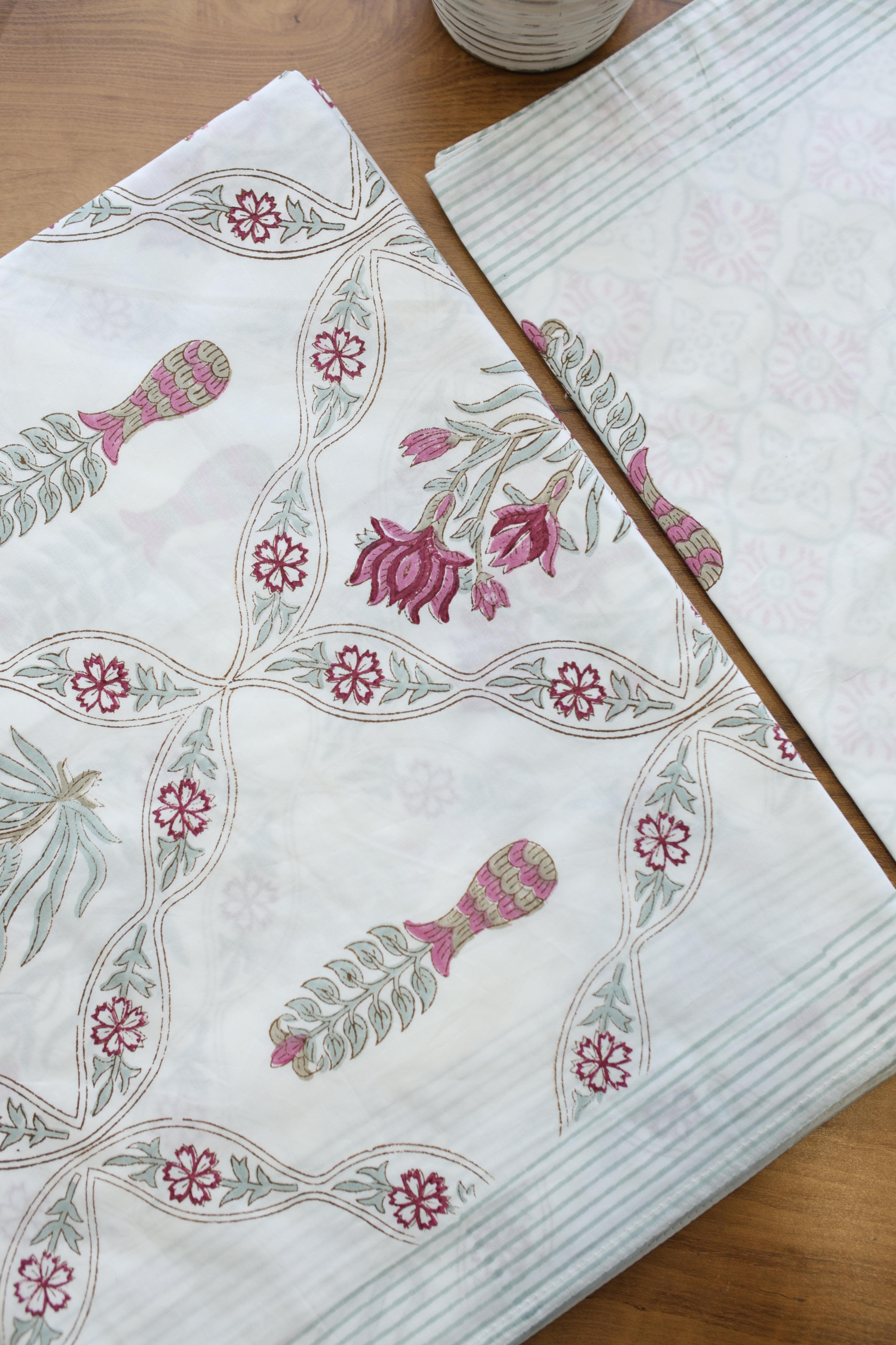 Bedsheets - Premium  King white lily percale cotton bedsheets