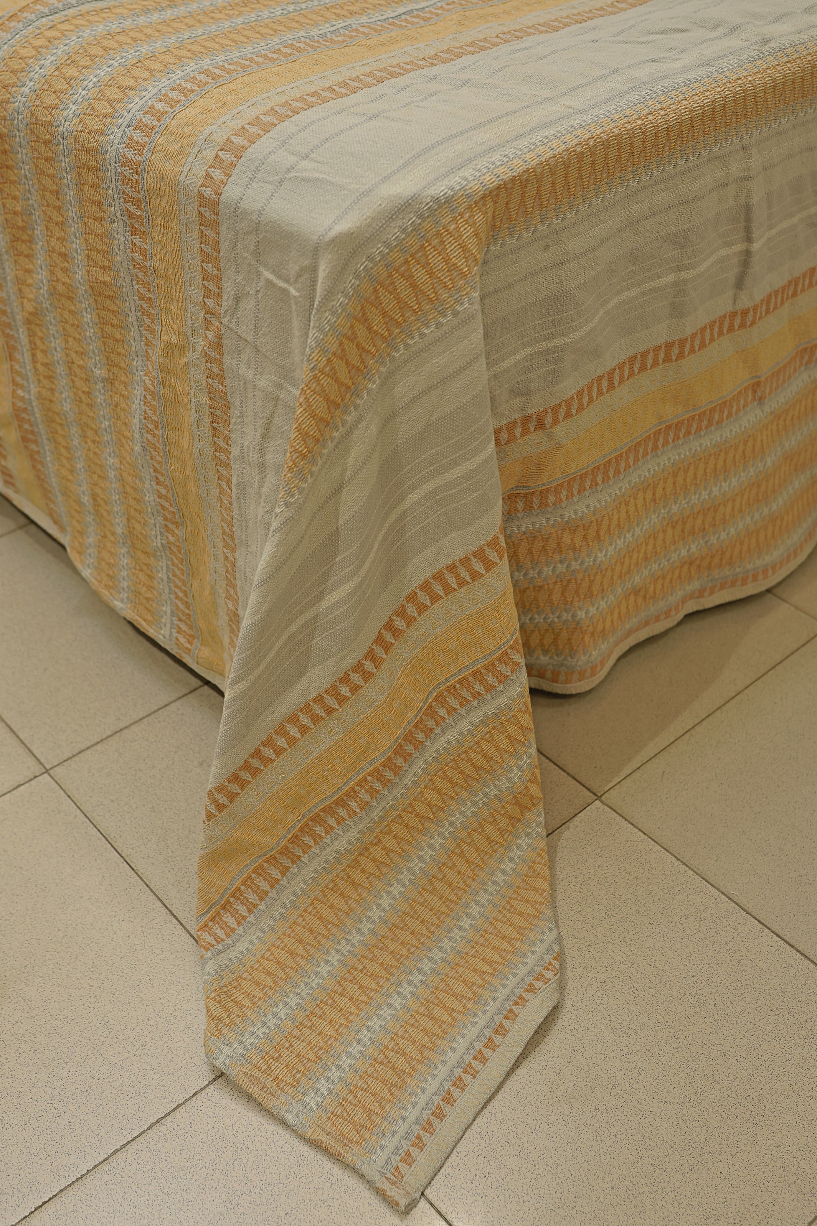 Bedspread -Queen bedspread