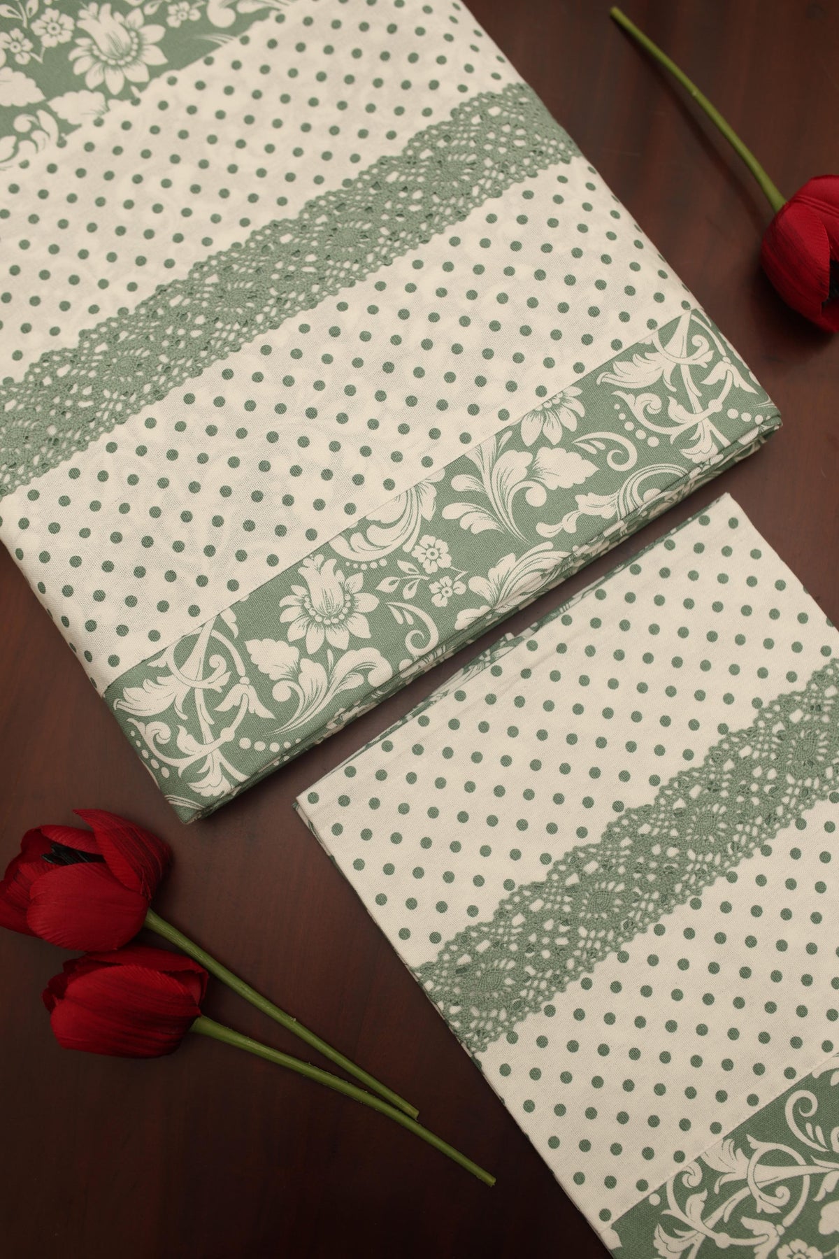 Bedsheets - Queen premium designer Printed lace bedsheet rotary