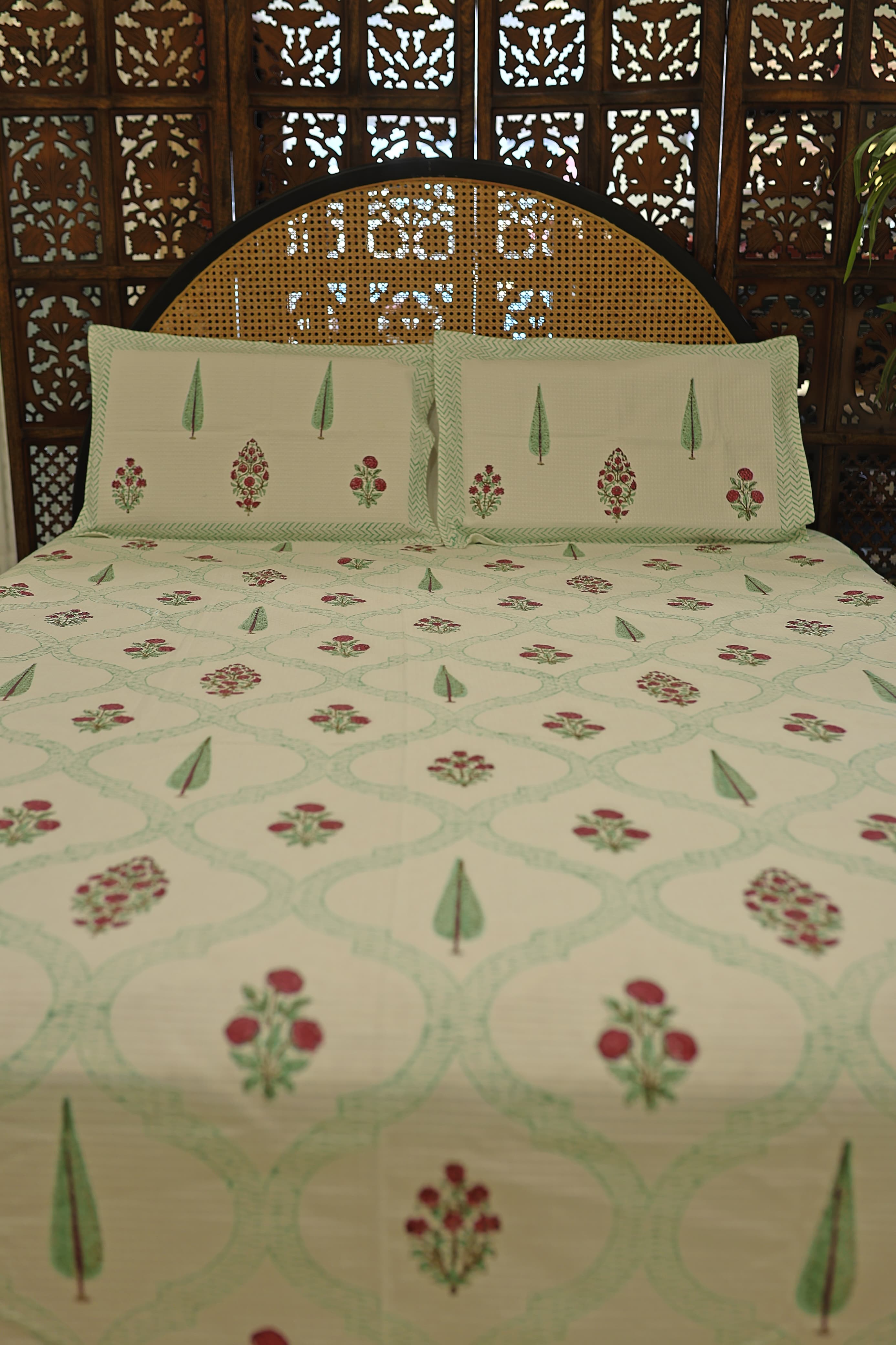 Bedspread- Waffle bedspread