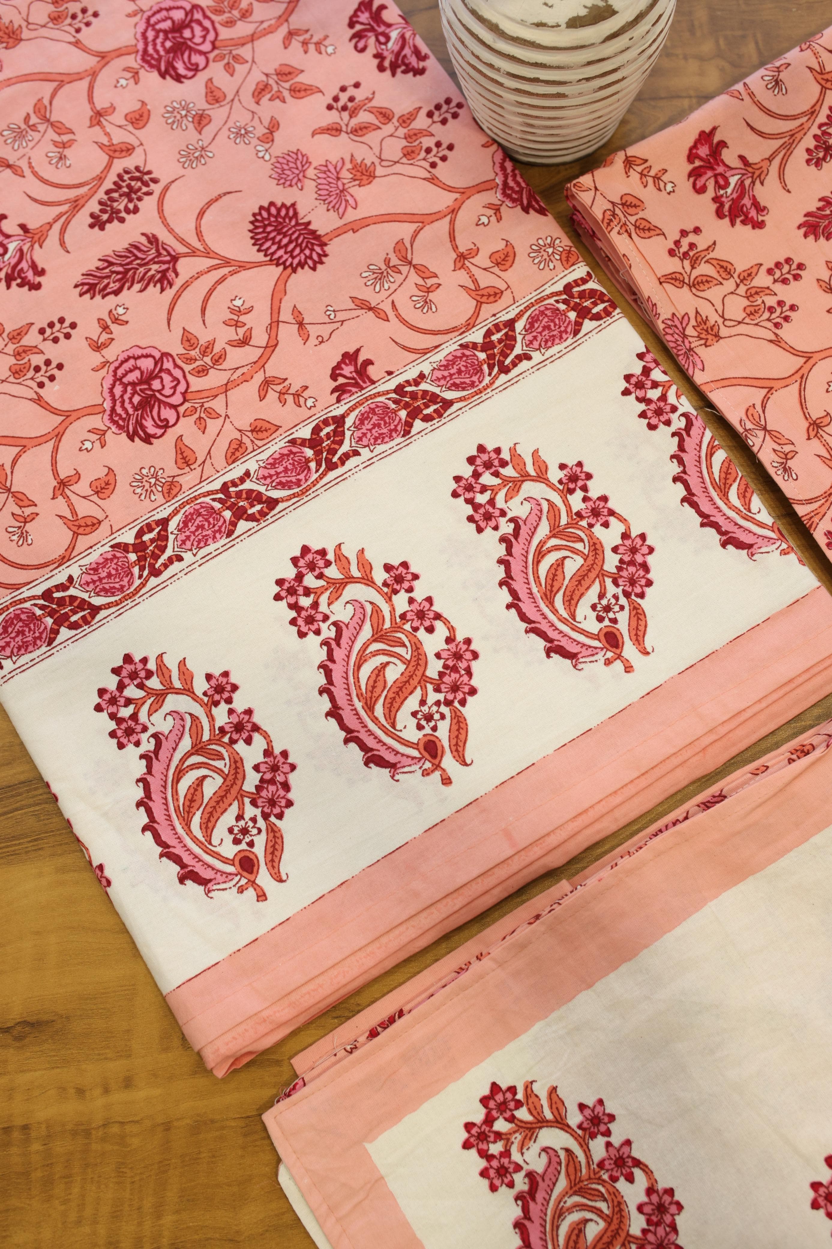 Bedsheets - Handblock queen rajwada print bedsheets
